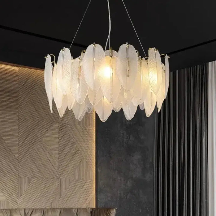 Suspension Luminaire Plume En Verre Élégante Et Blanche
