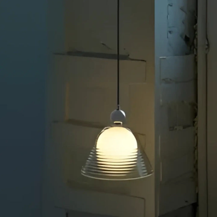 Suspension luminaire sunli style rétro avec abat-jour en verre clair et cadre métallique suspendu par cordon fin