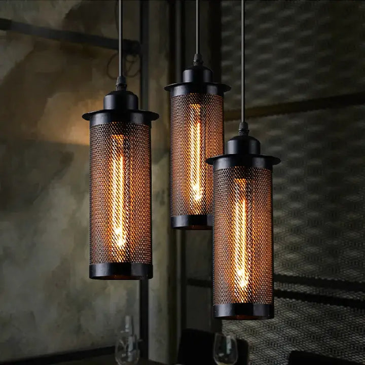 Suspension luminaire au style industriel design vintage