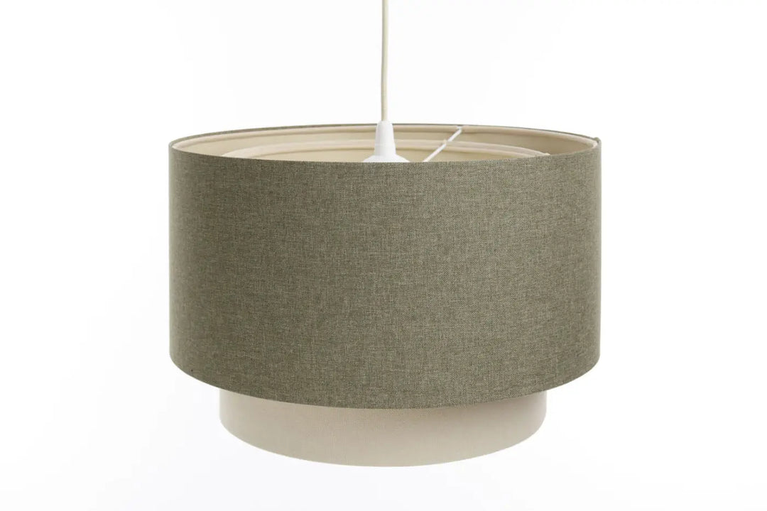 Suspension luminaire duo rattan vert gris en tissu texturé olive avec base crème et câble de suspension blanc