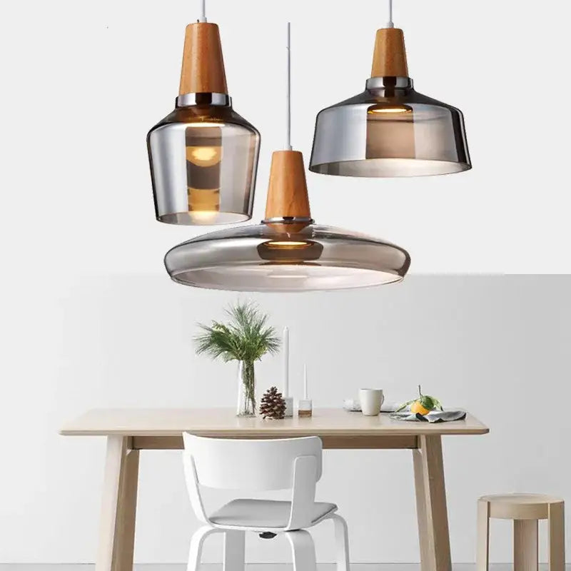 Suspension luminaire en verre effet bois au style scandinave