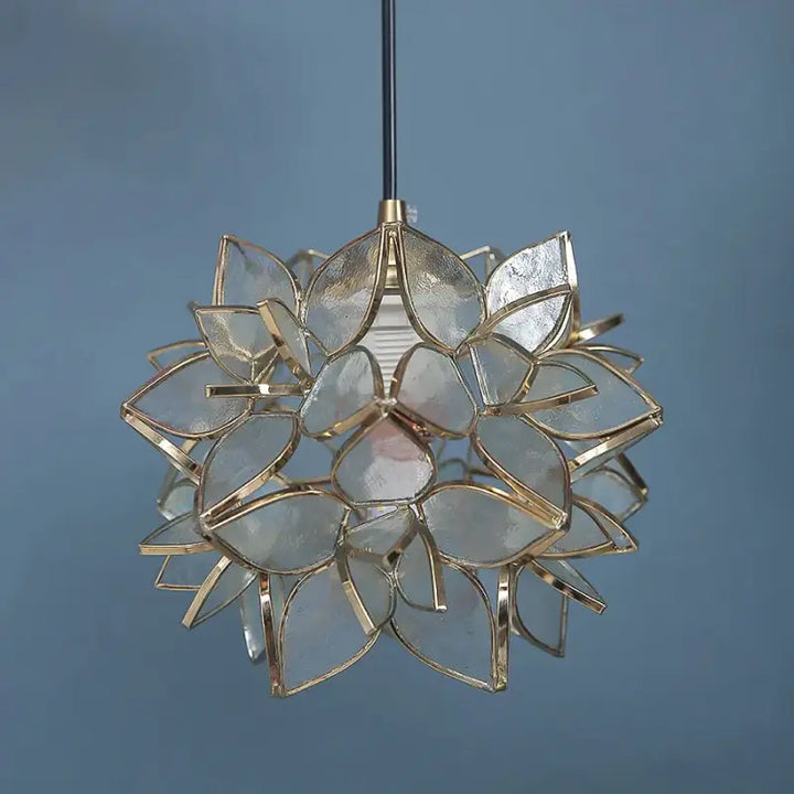 Suspension luminaire en verre forme de fleur au style poétique
