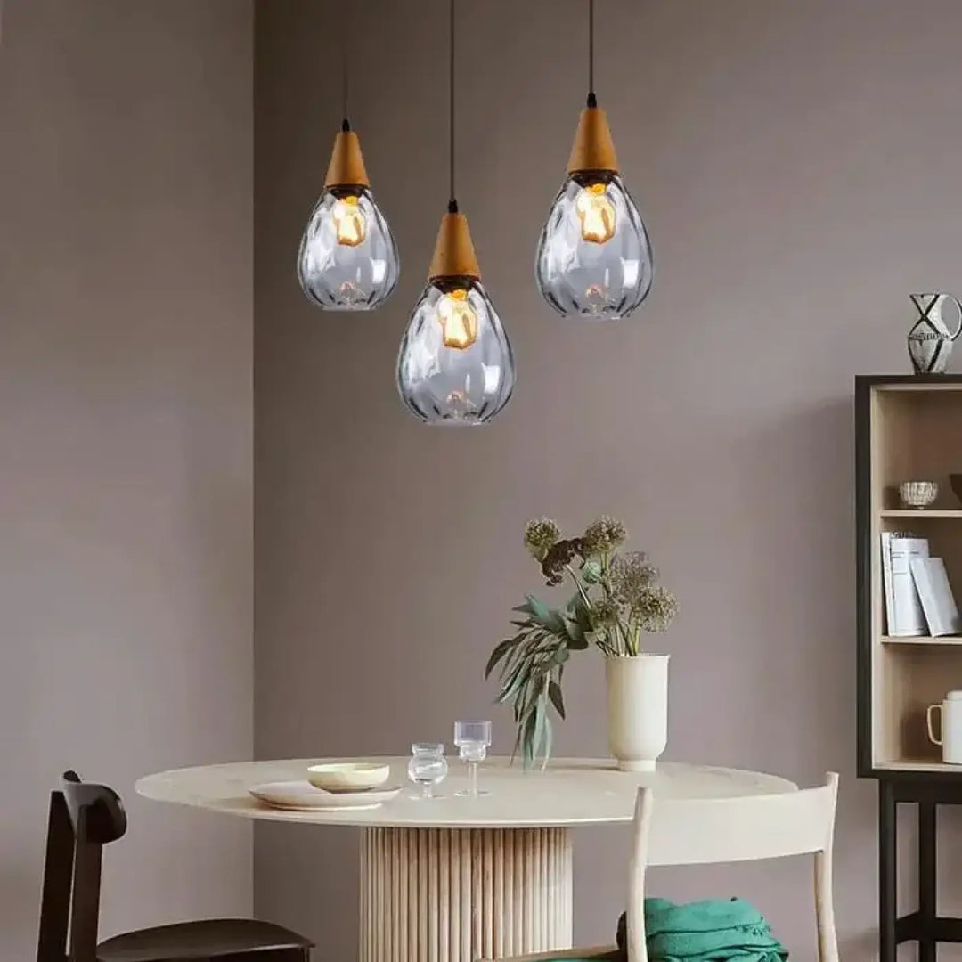 Suspension luminaire en verre soufflé en forme de goutte élégante
