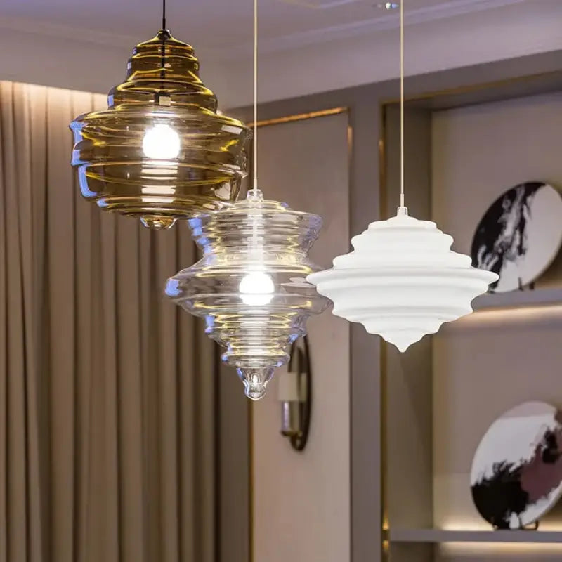 Suspension luminaire en verre style art déco élégant