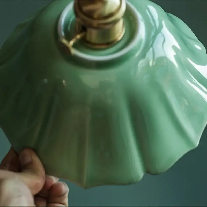 Suspension luminaire verte en céramique au style vintage