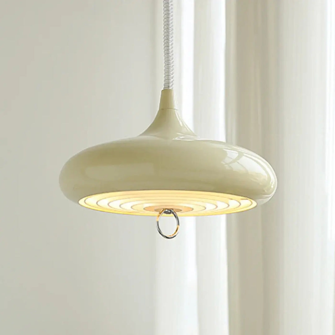Suspension luminaire haus creme brillant en forme de goutte avec motifs circulaires concentriques luminaire vintage
