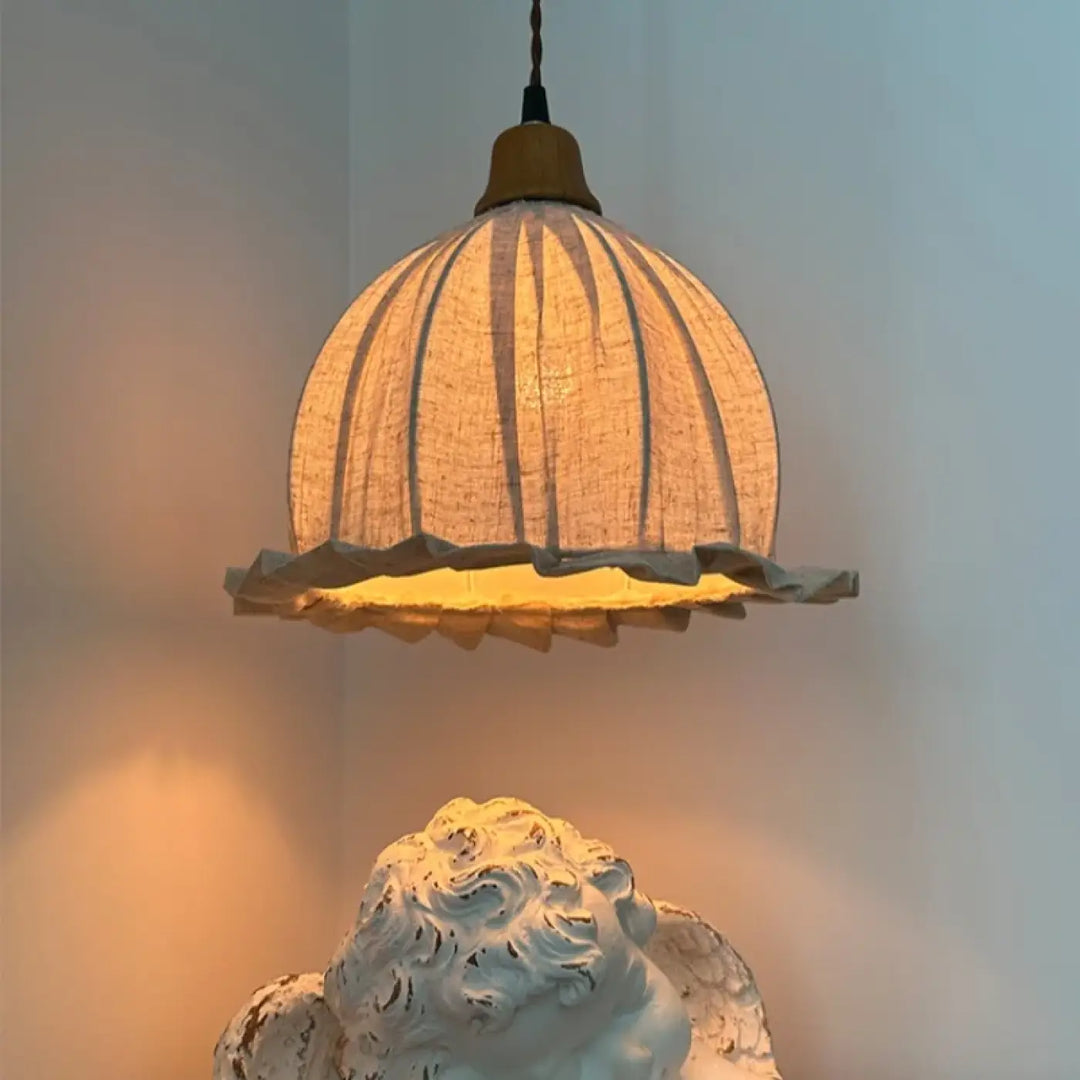 Suspension luminaire vintage en lin avec base en bois naturel