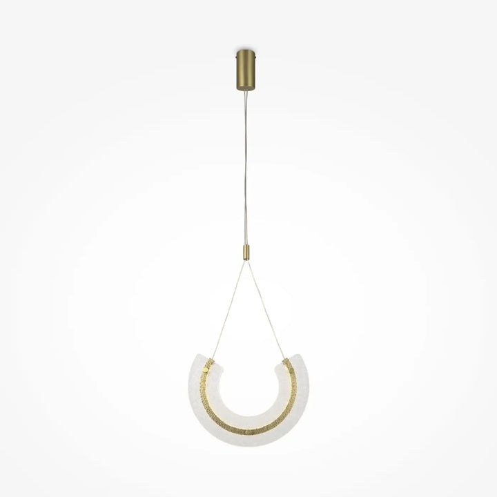 Suspension maya en verre plié avec corps blanc incurvé et bande métallique en acier doré, fixation plafond laiton