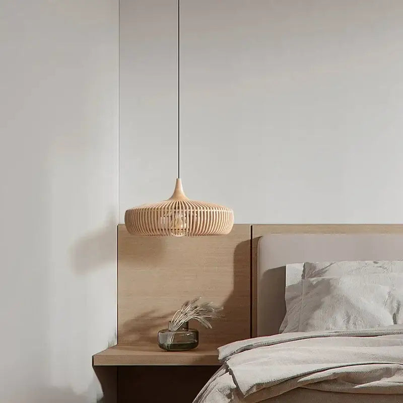 Suspension moderne en bois style naturel chic

