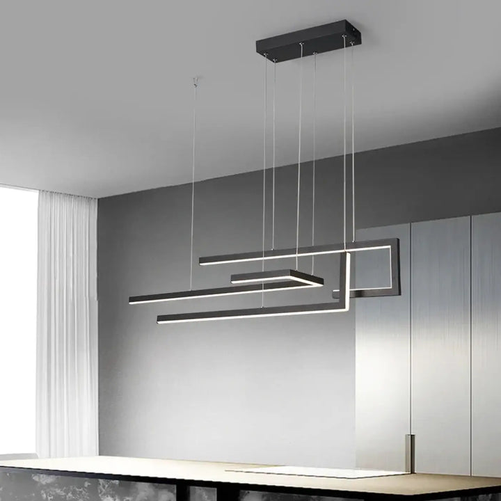 Suspension moderne en métal avec éclairage led noir ou doré