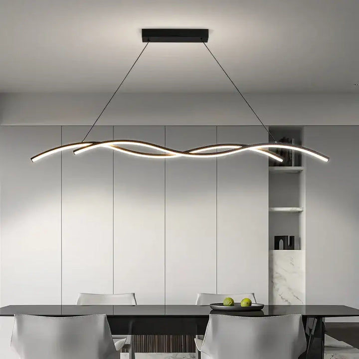 Suspension moderne minimaliste en vague ondulée avec LED intégrée

