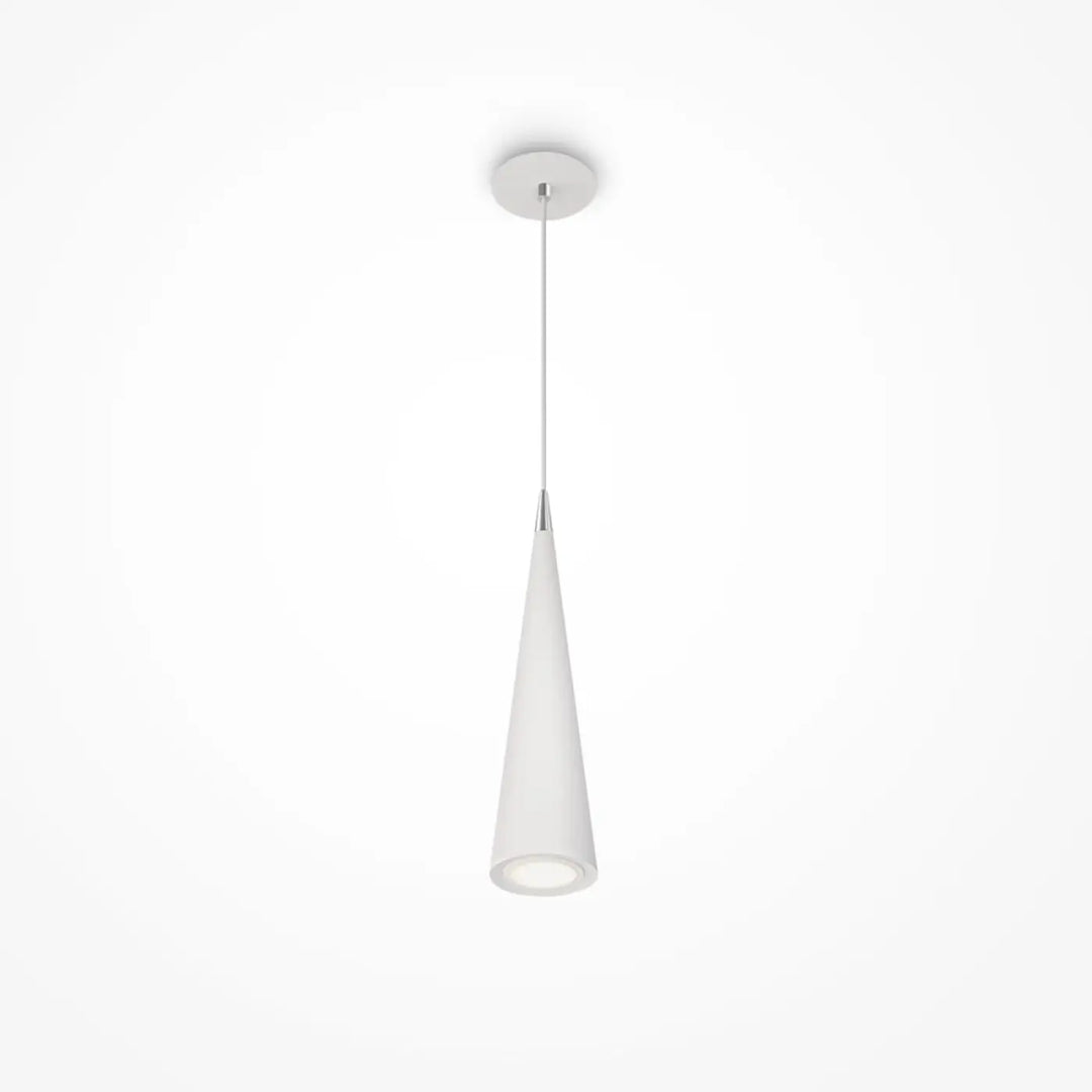 Suspension luminaire nevill cône étroit blanc avec tige métallique mince en acier noir au-dessus d’un espace moderne