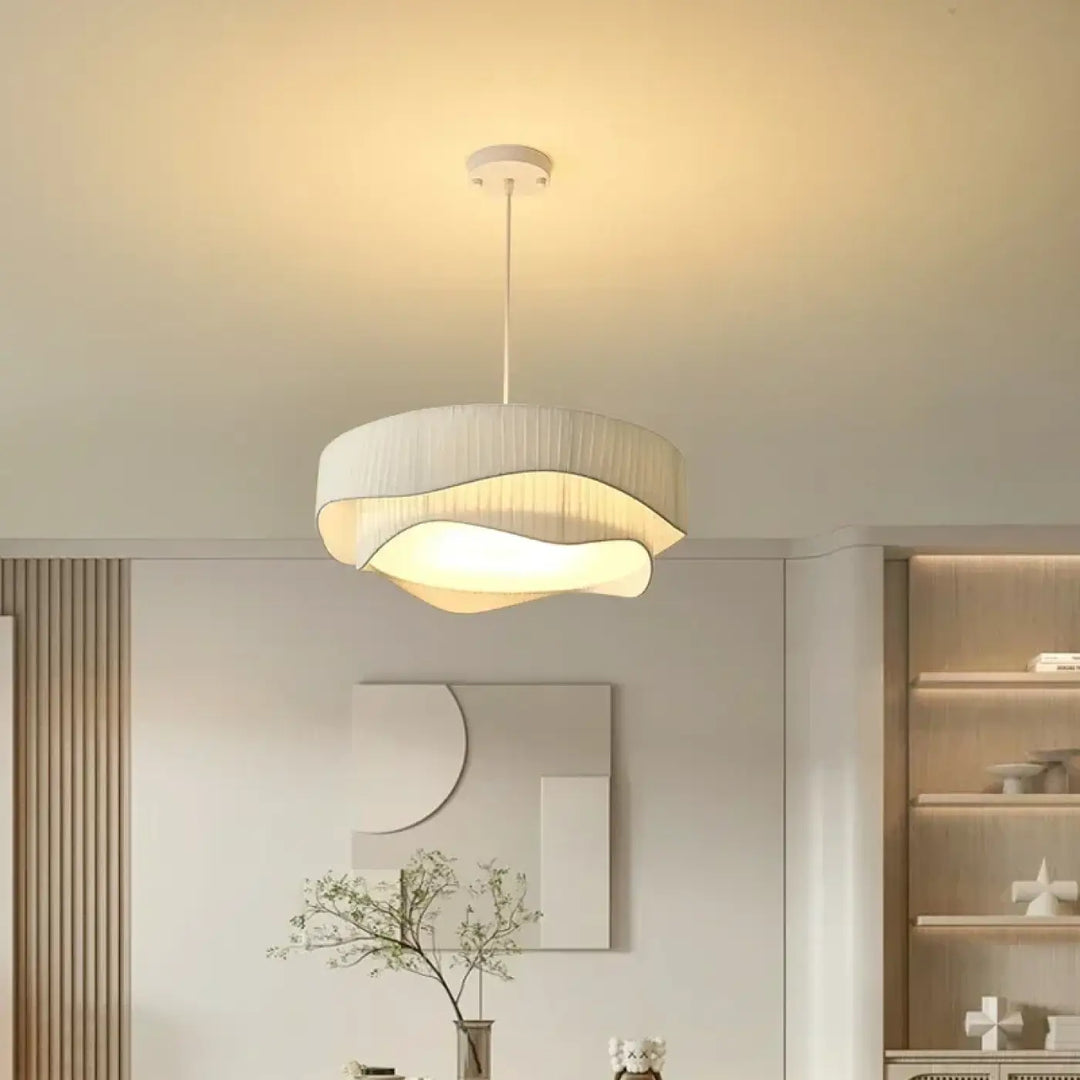 Suspension Plissée Design Blanche Pour Salle À Manger Moderne

