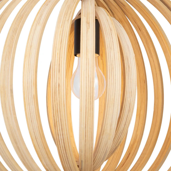 Suspension luminaire roots en bois naturel avec ampoule centrale visible idéale au-dessus d’une table