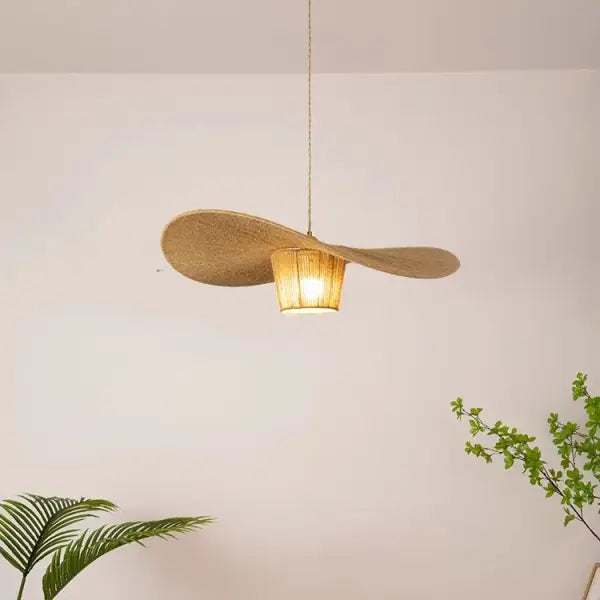 Suspension rotin forme aile naturelle style bohème élégant

