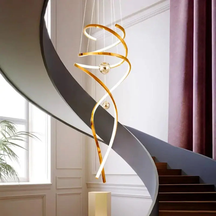 Suspension Spirale LED Dorée Design Pour Plafond Haut