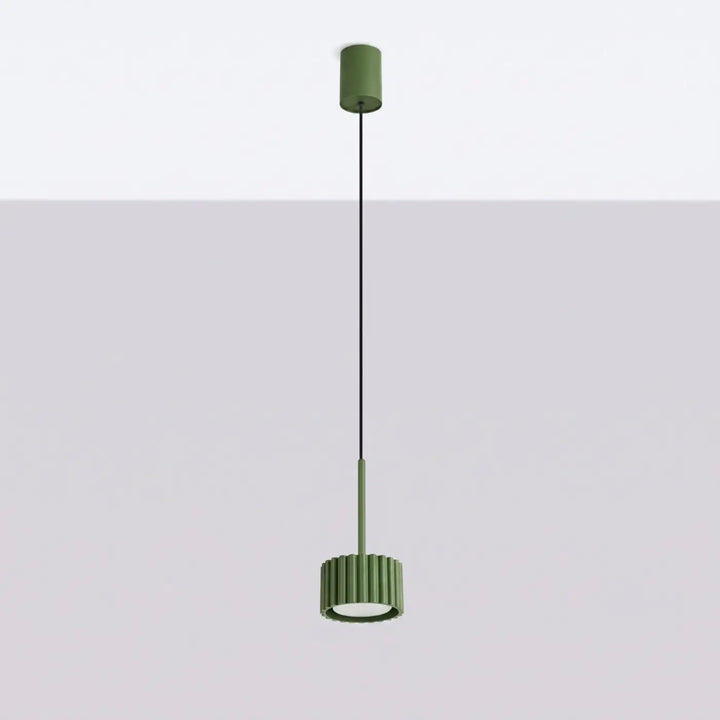 Suspension Aura vert olive à spot cannelé, éteinte
