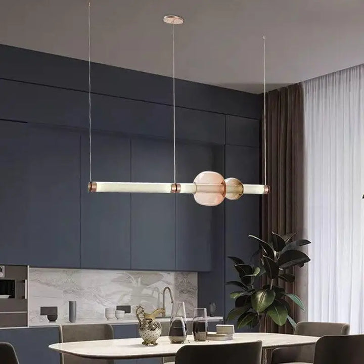 Suspension Tube Avec Sphères En Verre