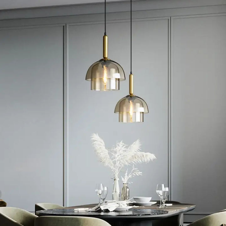 Suspension verre ambré double cloche avec ampoule vintage