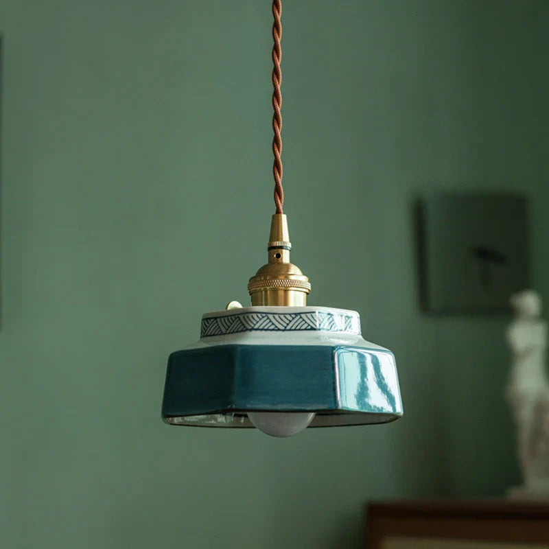 Suspension Vintage Céramique et Laiton Style Rétro Élégant