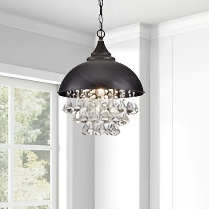 Suspension luminaire noctea en métal noir avec abat-jour en forme de dôme et accents de cristal pour décoration intérieure