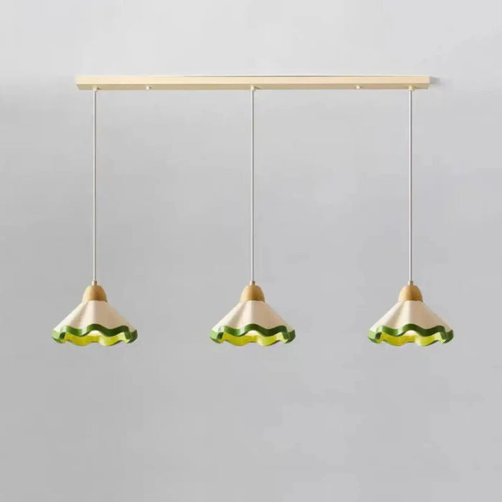 Suspension vintage ondulée style original vert beige chic