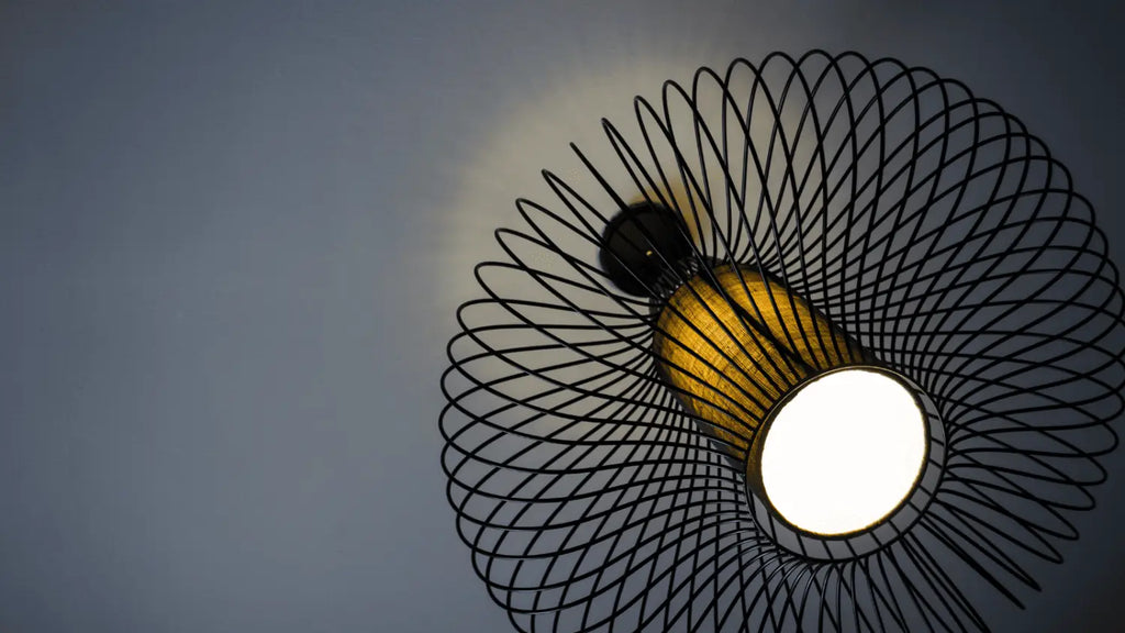Facilité d'installation des suspensions en métal