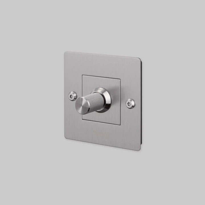 Variateur Dimmer à gravure alignée en acier avec logo #couleur_argent